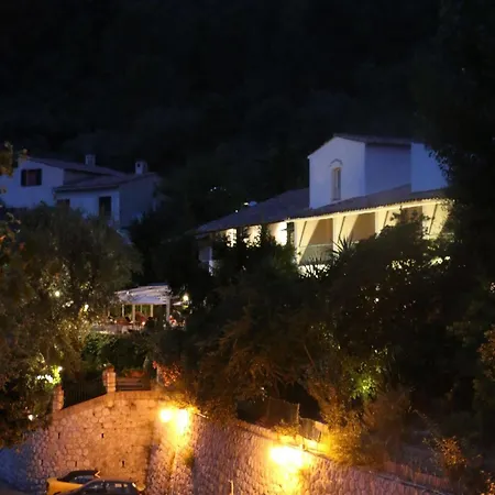 Hotel De La Madone Peillon